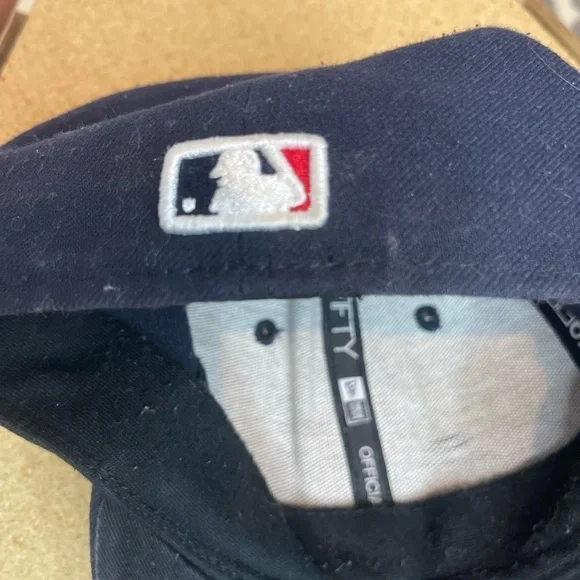 Boston Red Sox Youth Hat Size 6&1/2 - Picture 4 of 7